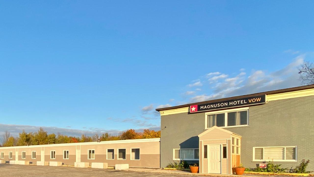 Magnuson Hotel Vow Palmerston Exterior photo